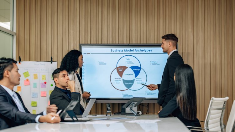 Lead Lifecycle Management in Marketo: Defining and Managing Lead Stages