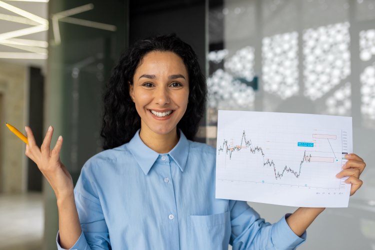 Decoding Social Media Product Intent: How to Identify Real Buying Signals Hidden in Engagement